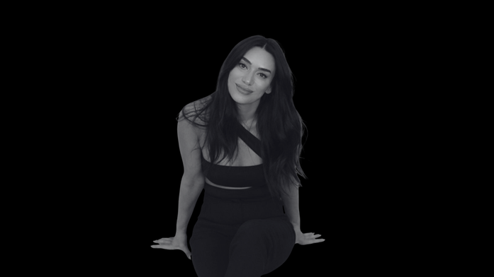 Ebru Selvikavak afişi