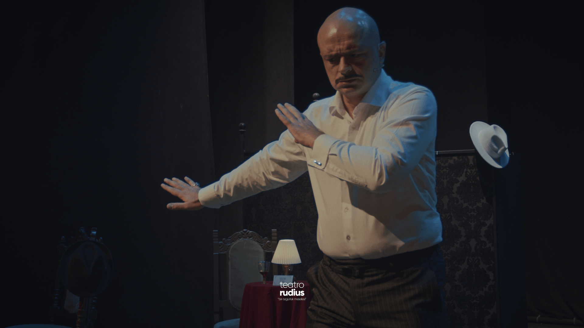 Bayanlar Baylar Dario Moreno: Bir Gazino Hikâyesi