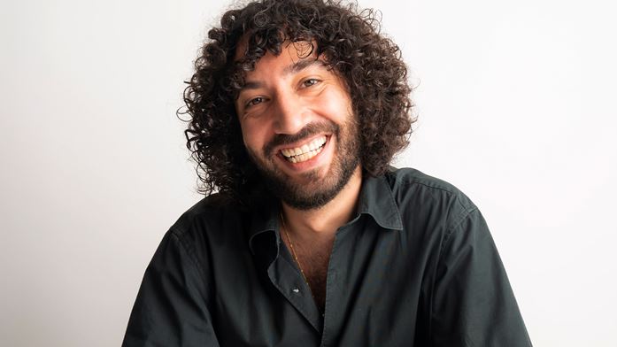 Utku Ergin – Stand Up