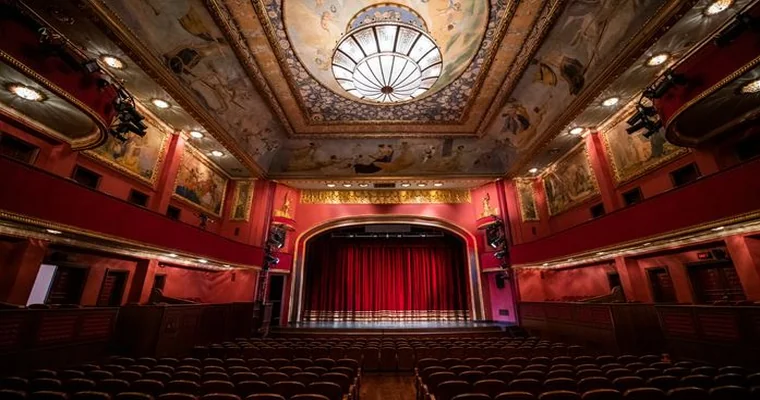 Tanıdık Melodiler Yumuşak Sesler afişi