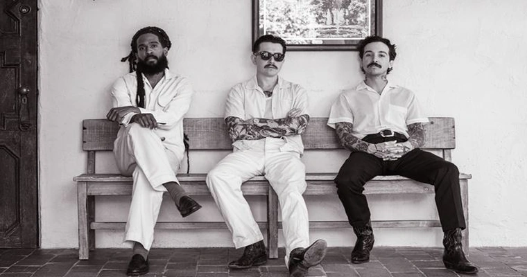 Thee Sacred Souls afişi