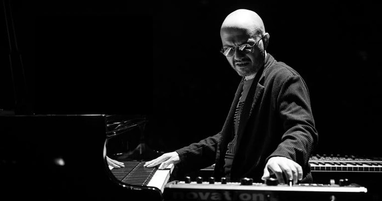 Ercüment Orkut 'Far From Both Ends', 17 Şubat 2027, Zorlu PSM - Touche by N Kolay, İstanbul konser afişi