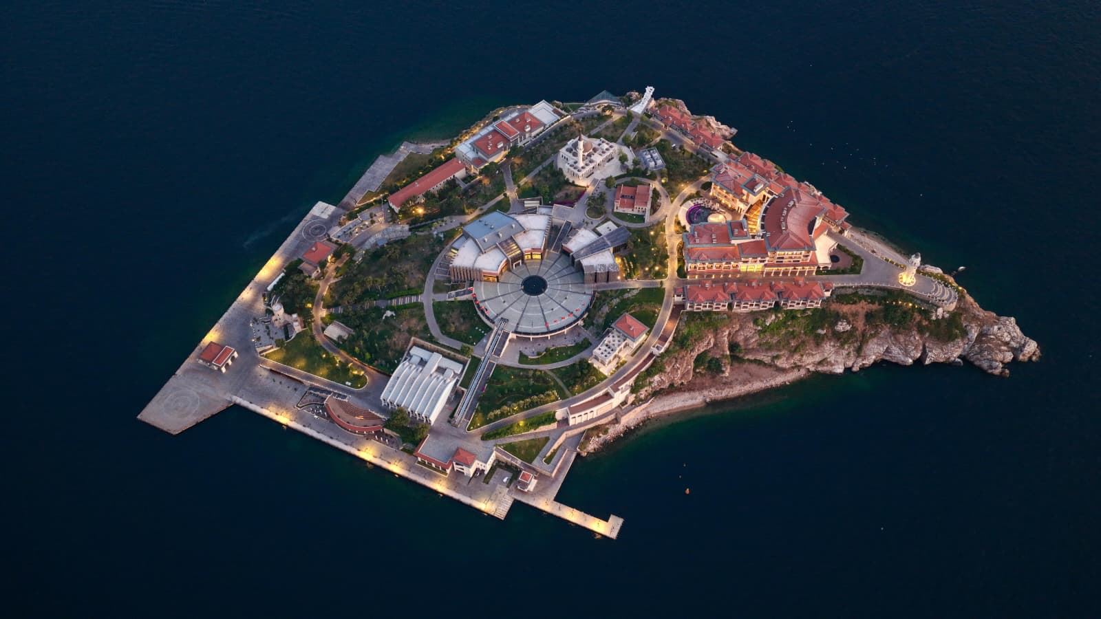 Demokrasi ve Özgürlükler Adası Etkinlikleri
