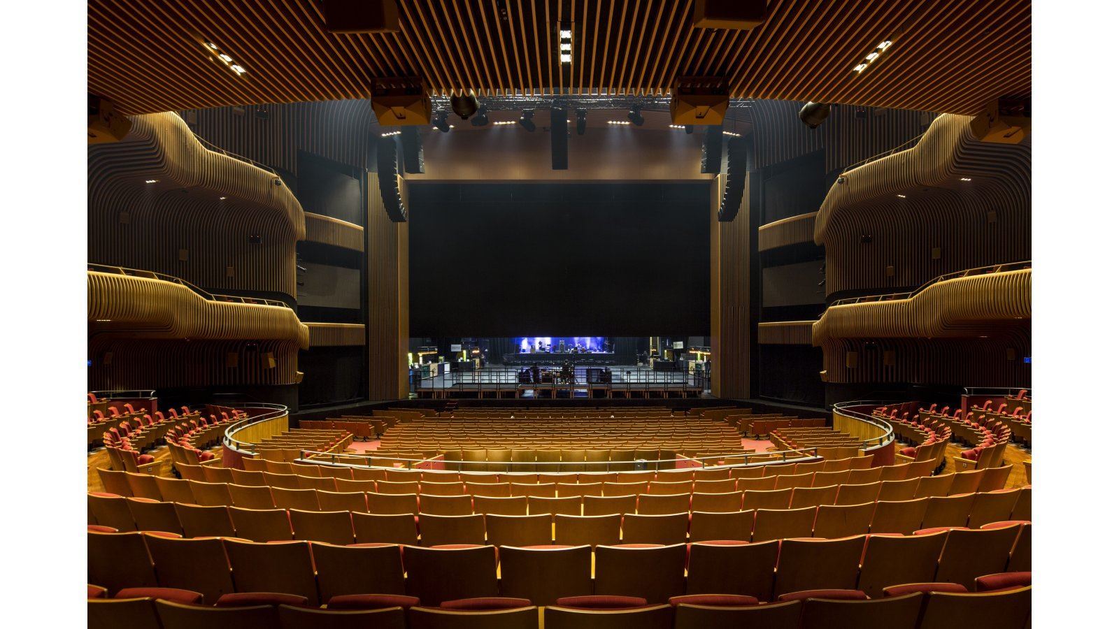 Zorlu PSM - Turkcell Sahnesi - İstanbul